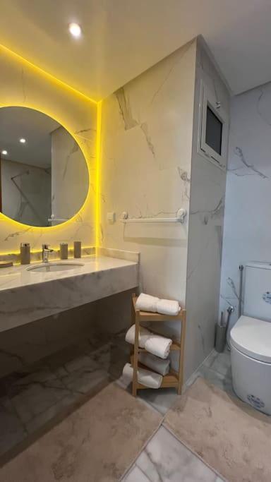 Apartment N4 Luxury La Corniche - Essabah Rabat