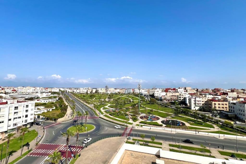 N4 Luxury La Corniche - Essabah Apartment *